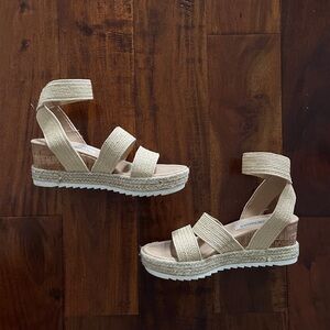 Steve Madden Tan Espadrille Wedges